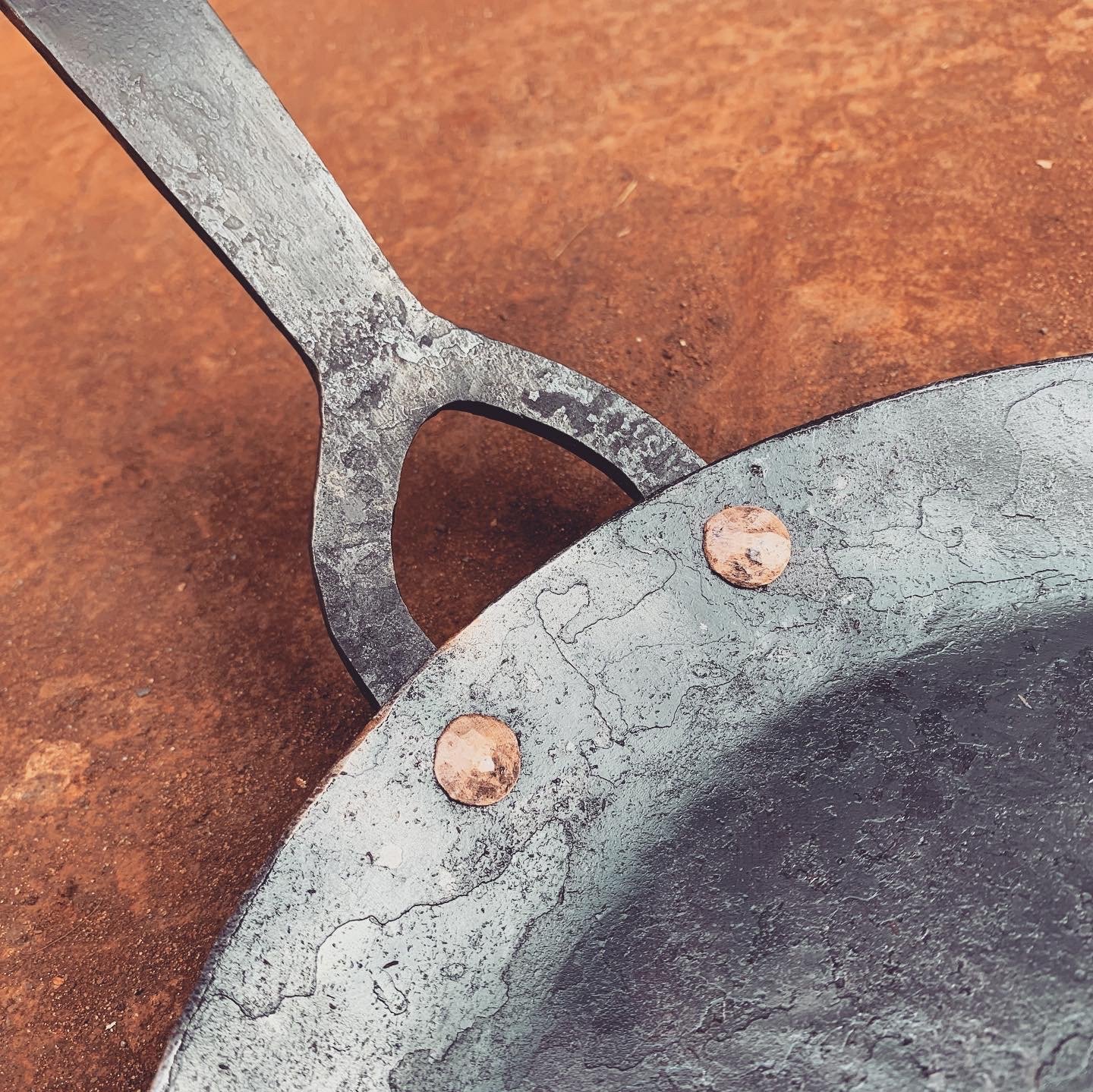 Hand Forged Steel Skillet Frying Pan - Image 6