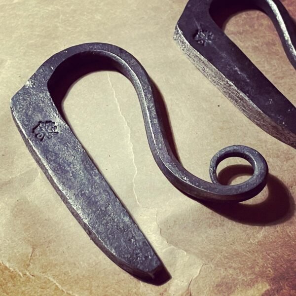 Hand Forged Traditional Fire Steel / Flint Striker