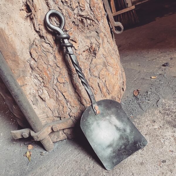 Hand Forged Mousetail Fireplace Shovel