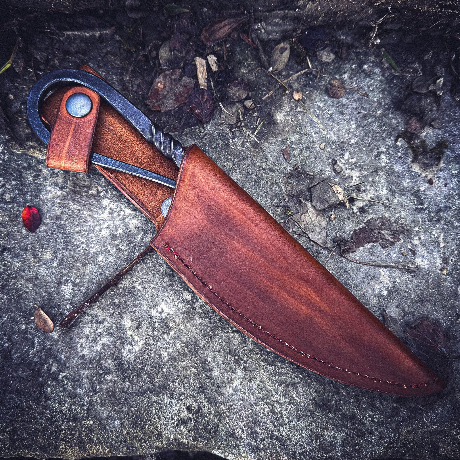 Hand Forged Viking Knife with Leather Sheath - Image 3